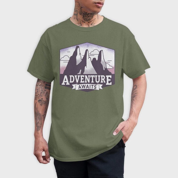 Adventure Awaits, Tricou Barbati (Unisex)