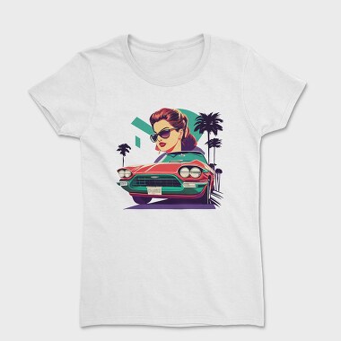 Vintage Convertible With Girl in Scenic, Tricou Femei