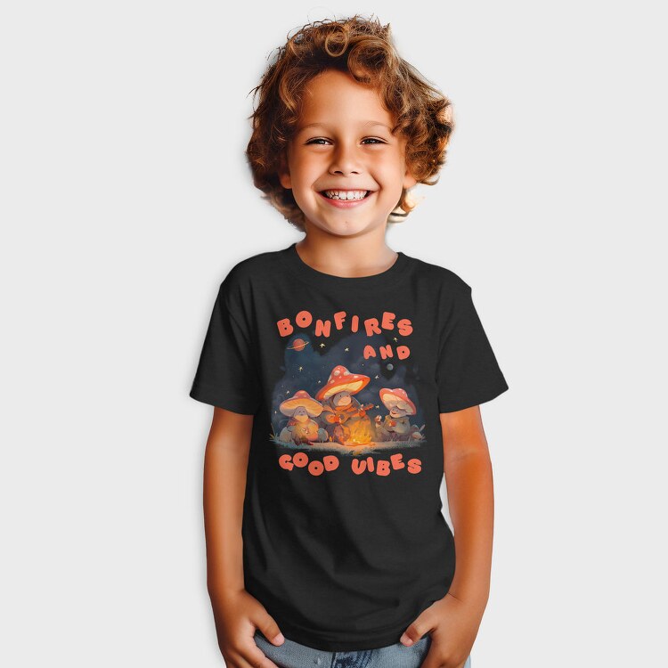 Mushroom Characters Bonfire Camping, Tricou Copii