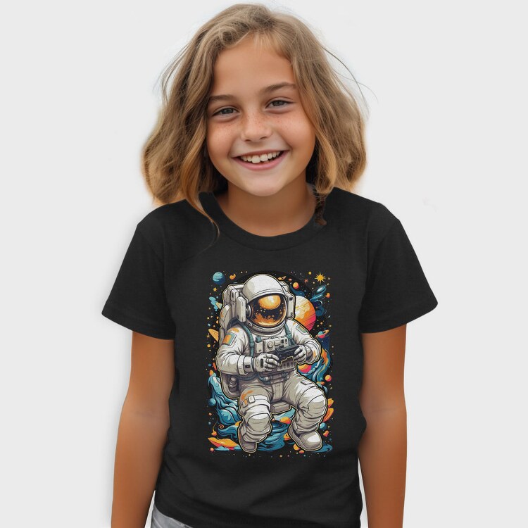 Astronaut Gamer In Cosmic Hues, Tricou Copii